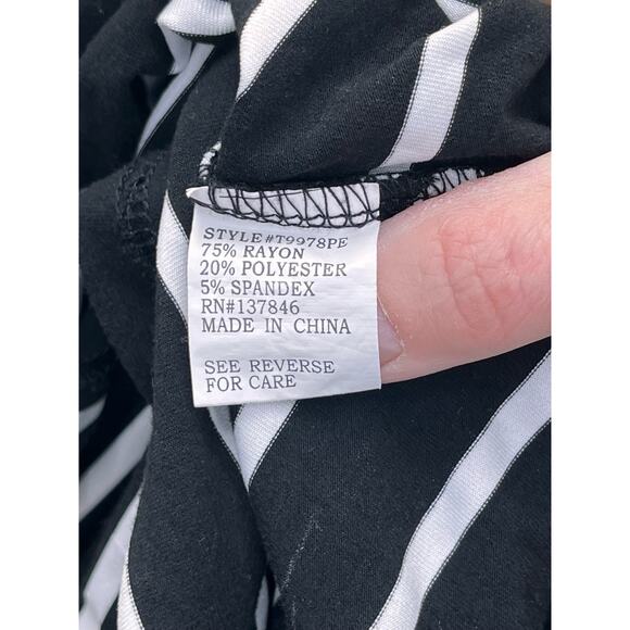 Stem & Vine V Neck Blouse with Lace Sleeves Top Petite Medium - Picture 5 of 6